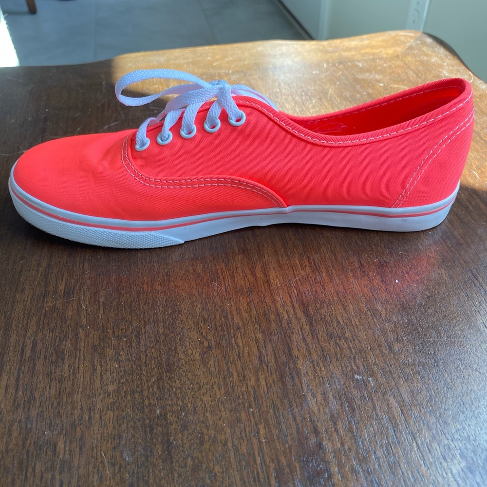 Vans Classics - Picture 5 of 8